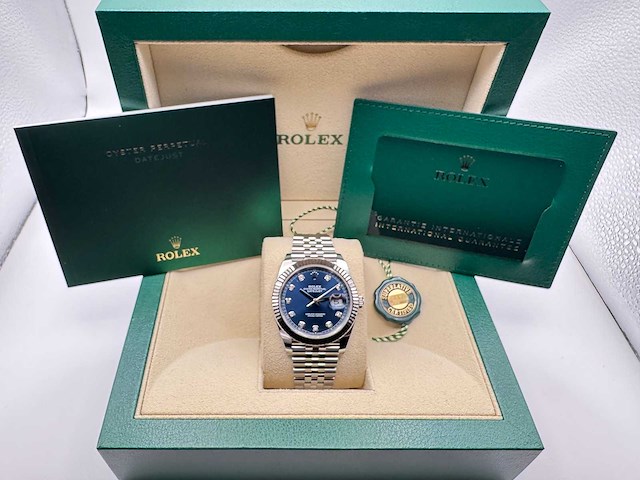 Rolex datejust 41 126334 | blue diamond dot dial | jubilee | unworn | 2026 - afbeelding 4 van  12