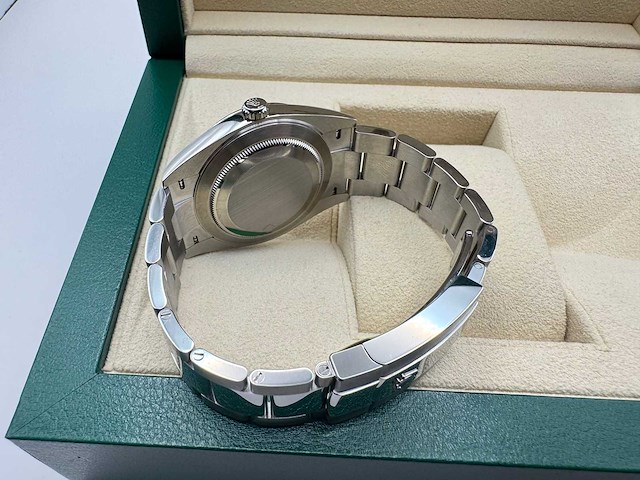 Rolex datejust 41 126334 | blue diamond dot | oyster | unworn | 2026 - afbeelding 2 van  12