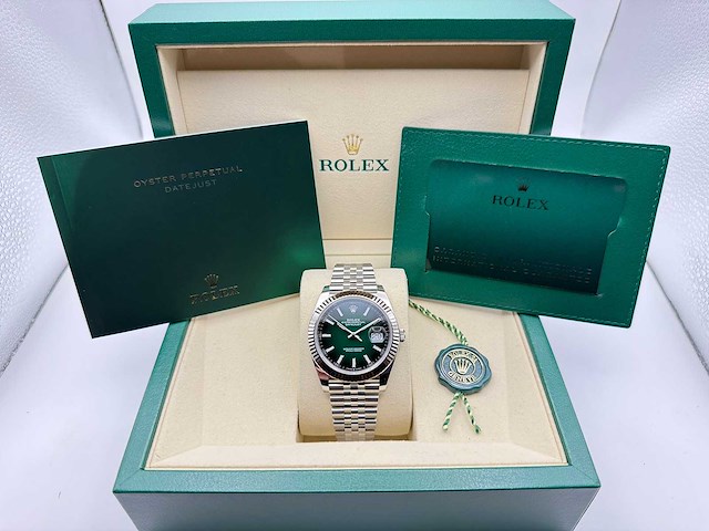 Rolex datejust 41 126334 | green ombre dial | jubilee | unworn | 2026 - afbeelding 4 van  12