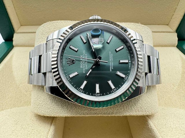 Rolex datejust 41 126334 | mint green dial | unworn | 2026 - afbeelding 7 van  12
