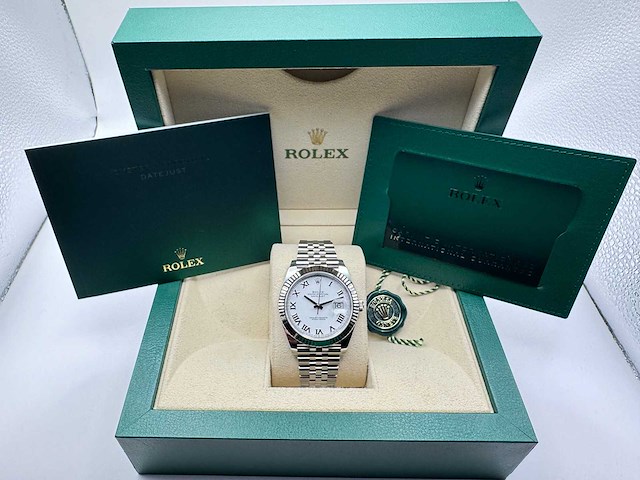 Rolex datejust 41 126334 | white roman dial | jubilee | unworn | 2026 - afbeelding 3 van  11