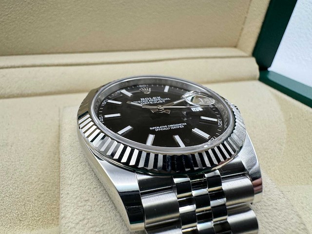 Rolex datejust 41 | black dial | 126334 | 2026 | unworn - afbeelding 10 van  12