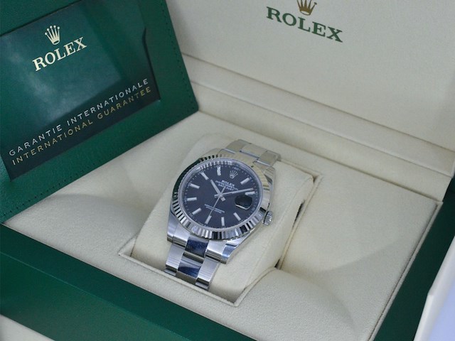 Rolex datejust 41 mm 126334 - afbeelding 4 van  14