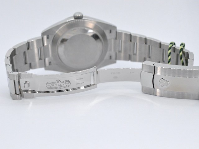 Rolex datejust 41 mm 126334 - afbeelding 14 van  14