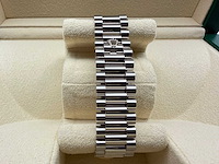 Rolex day date 228236 | ice blue | platina | 2025 - afbeelding 8 van  12