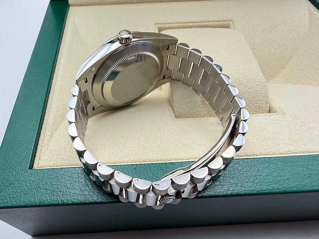 Rolex day date 228236 | ice blue | platina | 2025 - afbeelding 2 van  12