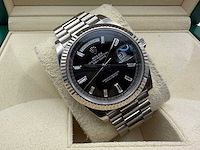 Rolex day date 228239 | 12-2019 | black diamond baguettes dial | white gold - afbeelding 10 van  12