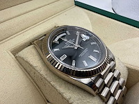 Rolex day date 228239 | 12-2019 | black diamond baguettes dial | white gold - afbeelding 6 van  12