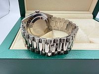 Rolex day date 228239 | 12-2019 | black diamond baguettes dial | white gold - afbeelding 12 van  12