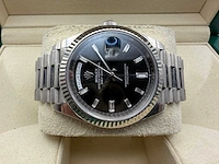 Rolex day date 228239 | 12-2019 | black diamond baguettes dial | white gold - afbeelding 7 van  12