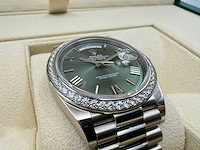 Rolex day-date 228349rbr | olive | white gold | 2023 - afbeelding 10 van  12