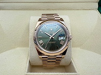 Rolex day-date 40 228235 | olive dial | 2025 - afbeelding 5 van  12