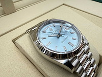 Rolex day-date platina | "ice" blue | baguettes | unworn | 2026 - afbeelding 11 van  12