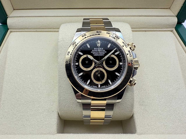 Rolex daytona 126503 | black dial | unworn | 2026 - afbeelding 1 van  5