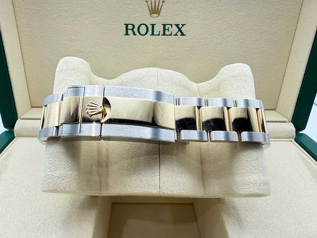 Rolex daytona 126503 | black diamond dot | 2026 | unworn - afbeelding 9 van  12
