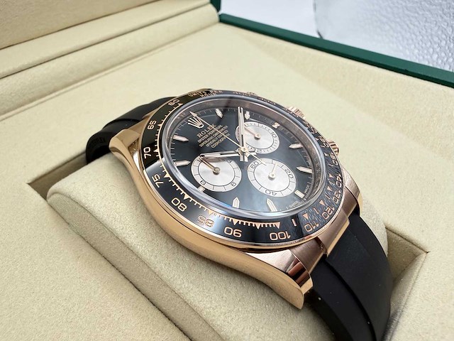 Rolex daytona 126515ln | oysterflex | rose gold | 2026 | unworn - afbeelding 11 van  12