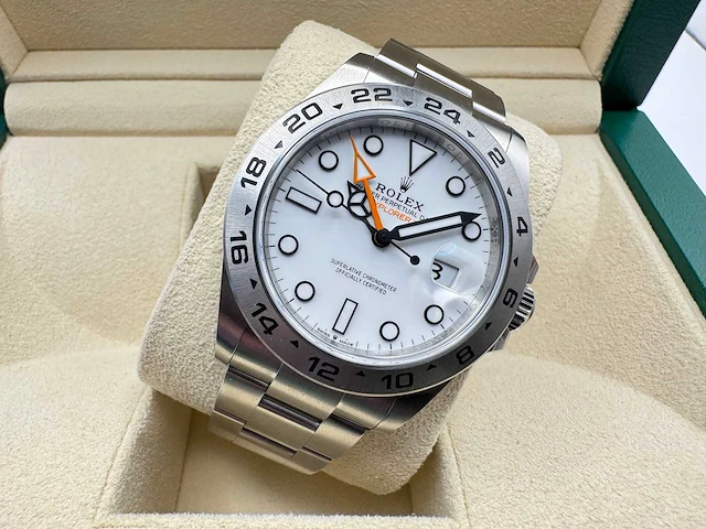 Rolex explorer ii 226570 | white dial | unworn | 2026 - afbeelding 6 van  12