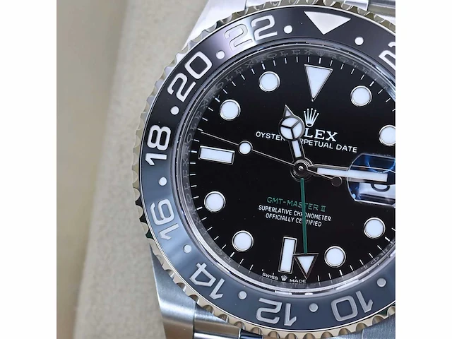 Rolex gmt - master ii “ bruce wayne “ 2026 full set - afbeelding 5 van  6