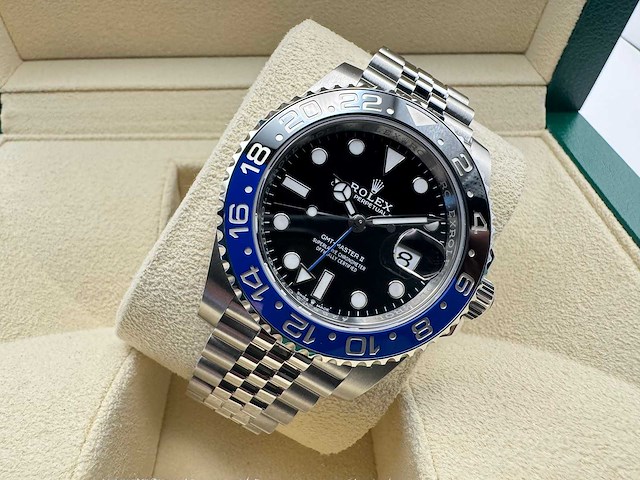Rolex gmt-master ii 126710blnr | "batgirl" | jubilee | unworn | 2026 - afbeelding 9 van  12