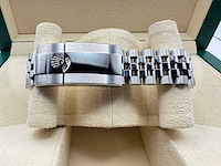 Rolex gmt-master ii | "bruce wayne" | 126710grnr | 2026 | unworn | jubilee - afbeelding 9 van  12