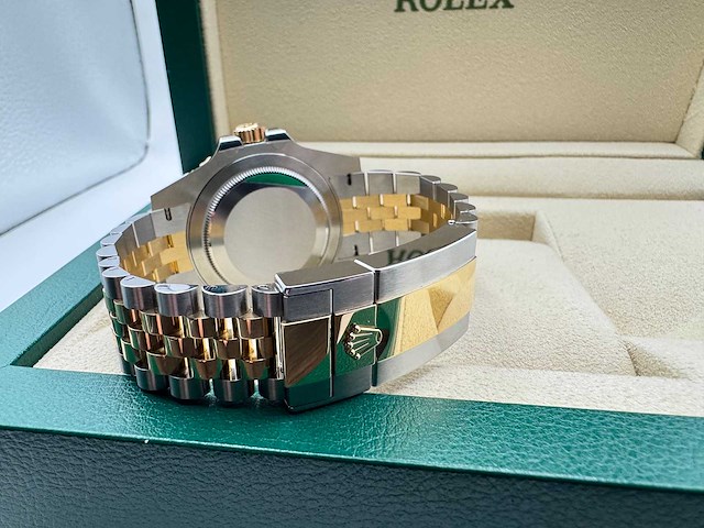 Rolex gmt-master ii | "zombie" | 126713grnr | 2025 - afbeelding 12 van  12