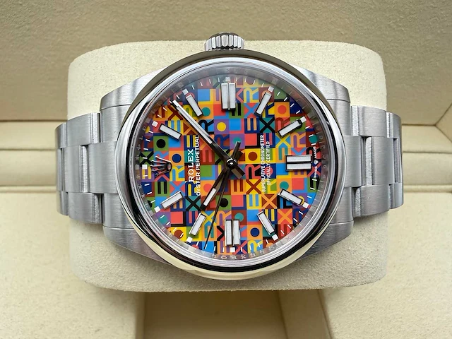 Rolex oyster perpetual 134300 | multi color dial | unworn | 2026 - afbeelding 7 van  12