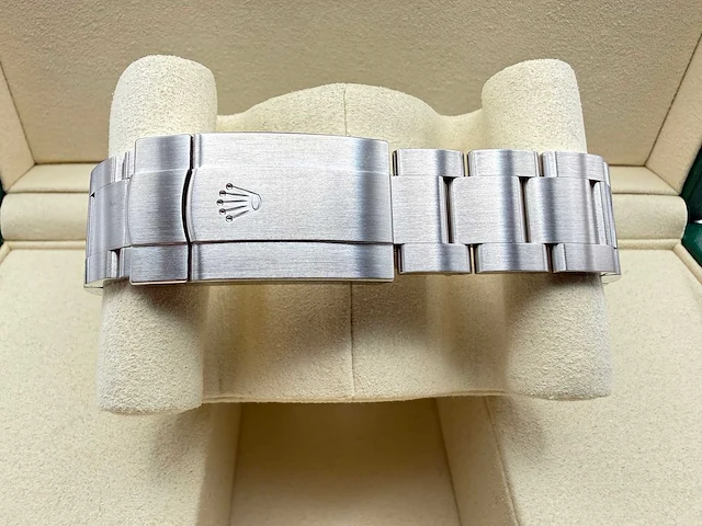 Rolex oyster perpetual 134303 | 41 mm | grey dial | unworn | 2026 - afbeelding 9 van  12