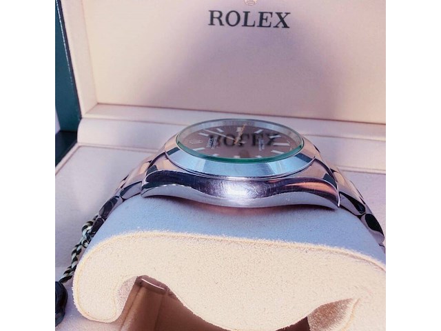 Rolex oyster perpetual milgauss - automatisch herenhorloge - afbeelding 7 van  23