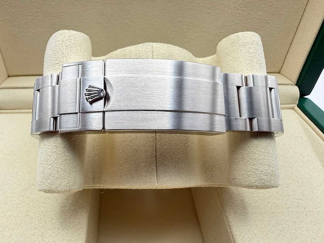 Rolex sea-dweller 126600 | steel | unworn | 2026 - afbeelding 9 van  12