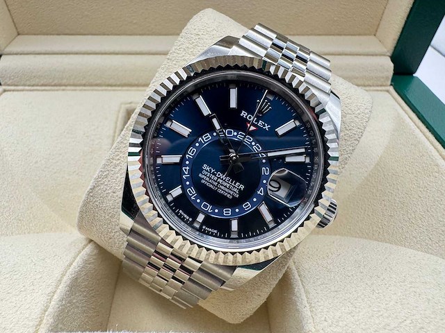 Rolex sky-dweller | 336934 | unworn | jubilee | 2026 - afbeelding 6 van  12