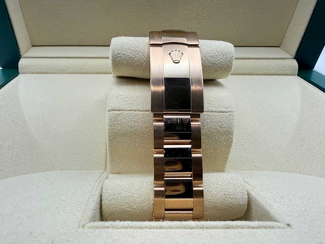 Rolex sky-dweller | choclate dial | rose gold | 08-2016 | like new - afbeelding 8 van  12