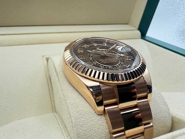 Rolex sky-dweller | choclate dial | rose gold | 08-2016 | like new - afbeelding 10 van  12