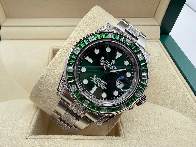 Rolex submariner date | 116610ln | "iced" out natural diamonds | 2017 - afbeelding 3 van  12