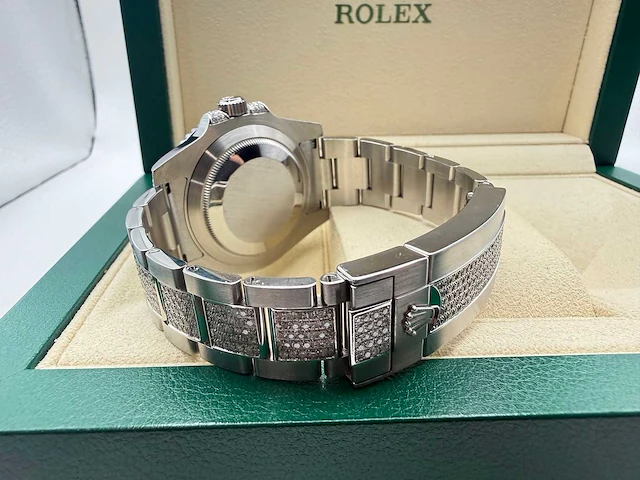 Rolex submariner date | 116610ln | "iced" out natural diamonds | 2017 - afbeelding 2 van  12