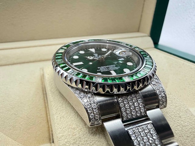 Rolex submariner date | 116610ln | "iced" out natural diamonds | 2018 - afbeelding 7 van  12
