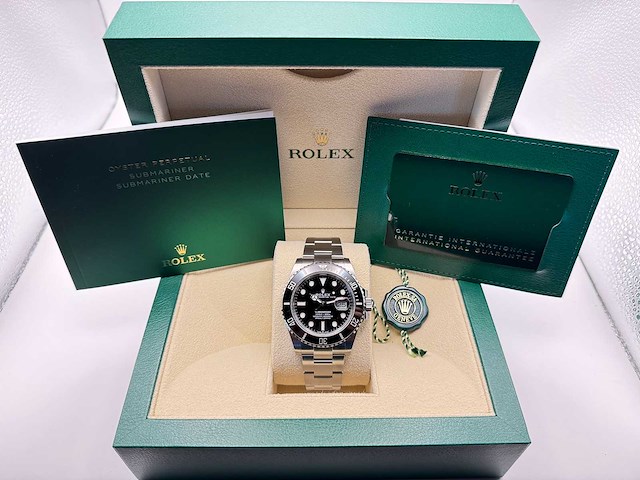 Rolex submariner date | 126610ln | 2026 | unworn | full set - afbeelding 1 van  7