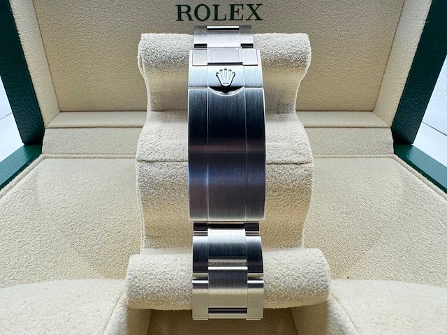 Rolex submariner date | 126610ln | 2026 | unworn | full set - afbeelding 3 van  7