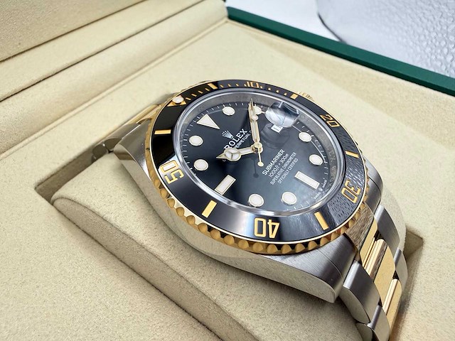 Rolex submariner date | 126613ln | black dial | 2026 | unworn - afbeelding 11 van  12