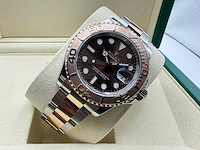 Rolex yachtmaster 40 126621 | chocolate dial | unworn | 2026 - afbeelding 6 van  12