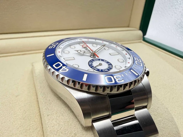 Rolex yachtmaster ii 126680 | 44 mm | white dial | unworn | 2026 - afbeelding 10 van  12