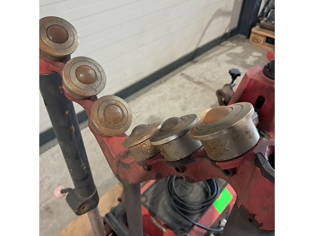 Rolgroefapparaat 2-12" 230v op onderstel rothenberger, ro groover 2-12" hydraulic, bouwjaar 2020 - afbeelding 11 van  16