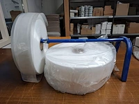 Rolhouder met 3x rol verpakkingsfolie