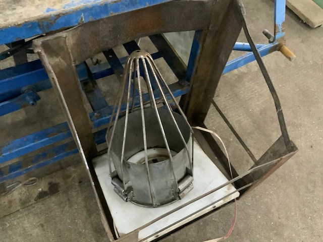 Rolinet gedragen hydraulische ingaasmachine - afbeelding 6 van  6