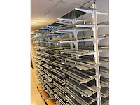 Rolkarren met mallen (5x) - afbeelding 4 van  4