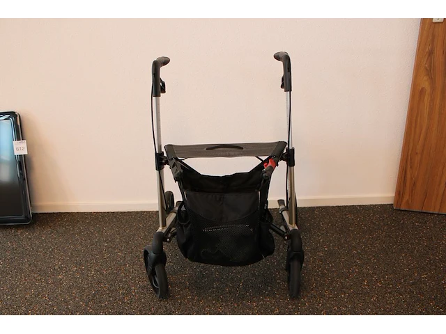 Rollator rehasense inklapbaar - afbeelding 2 van  3