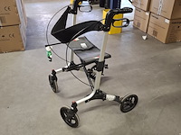 Rollator - afbeelding 1 van  4