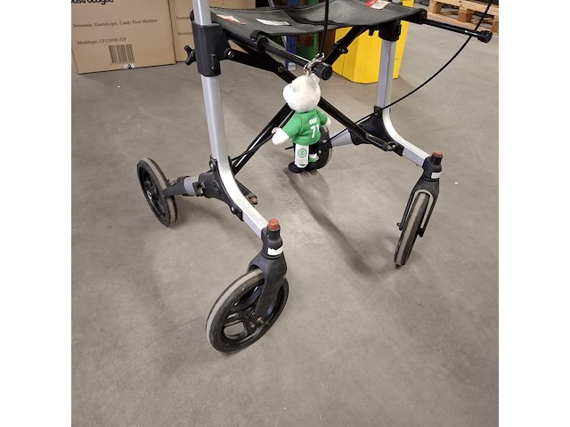Rollator - afbeelding 4 van  4