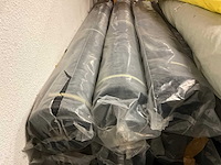 Rollen stof (26x) - afbeelding 3 van  4