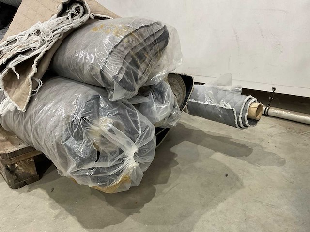 Rollen stof - afbeelding 3 van  6