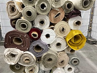Rollen textiel - afbeelding 8 van  12